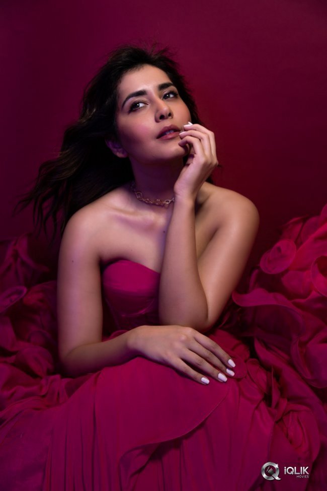 Raashi-Khanna